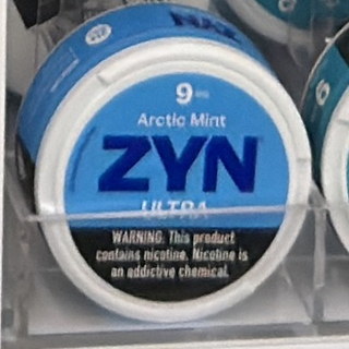 ZYN ULTRA Arctic Mint nicotine pouches