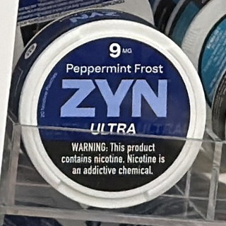 ZYN ULTRA Peppermint Frost nicotine pouches